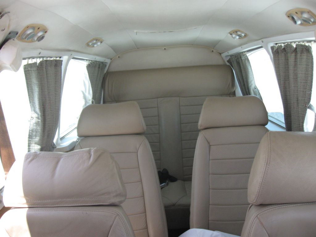 PA23 Piper Aztec interior